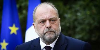 Pour la première fois sous la vème république, nous n'avons plus de garde des. Conflits D Interet Le Gouvernement Prend Acte De L Enquete Visant Dupond Moretti