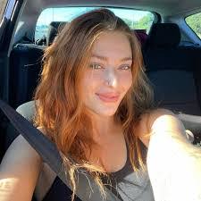 Isabella Rankin's Instagram, Twitter & Facebook