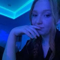 Natalie Lemons's Instagram, Twitter & Facebook