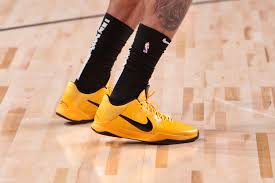 anthony davis wouldn't mind playing in boston. The Mamba And The Dragon Kobe Bryant S Ties To Bruce Lee Go Deeper Than Sneakers Gq