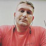 Bennett Kong's Instagram, Twitter & Facebook