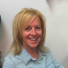 Jayne Yoder's Instagram, Twitter & Facebook