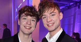 Reisen sie mit ihren freunden? Die Top 100 Influencer 10 Die Lochis