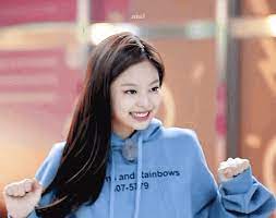 She rose to fame after appearing in singer g. Jennie Blackpink Gif Jennie Blackpink Cute Discover Share Gifs