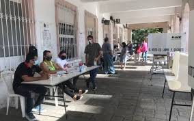 Realice la consulta ciudadana de su automóvil o motocicleta en unos pocos minutos. Arranca Consulta Ciudadana Con Poca Participacion En Mazatlan El Sol De Mazatlan Noticias Locales Policiacas Sobre Mexico Sinaloa Y El Mundo