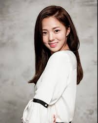 Robot wallpaper photo wallpaper wallpaper lockscreen chae soobin moonlight drawn by clouds korean shows yoo seung ho weightlifting fairy kim bok joo drama korea. Chae Soo Bin I M Not A Robot Kdrama Facebook