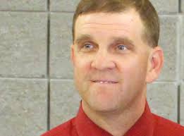 Alan Shaw resigns from Minden High School