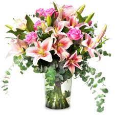Send flowers & gifts across milan, rome, naples, turin & nationwide. Same Day Flower Delivery Italy Local Florist 24blooms