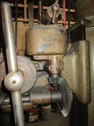 The top cover should flip up, exposing the the pulleys and belts. Img 0161 Jpg 709 X 945 51 Drill Drill Press Cincinnati