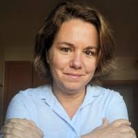 700+ perfiles de «Elsa»