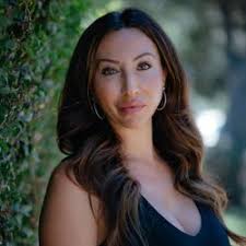 Star Rating and Reviews for Rita Hagopian