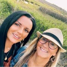 Cheryl Tilley's Instagram, Twitter & Facebook