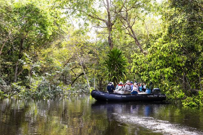 Hapag-Lloyd Cruises opens Amazon expedition season with journey to Iquitos  - Cruise Monitor