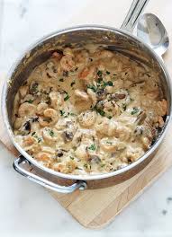 Crevettes Sauce A La Creme Fromage Champignons Recette Recettes De Cuisine Cuisine Cuisine Culinaire