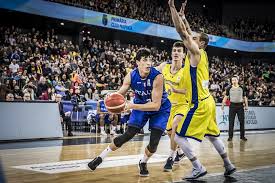 I think he needs a better idol. (went on to praise him, said the team had to google where simone played bc they never got to see him play until they scouted italy two days ago.) La Virtus Bologna Abbandona La Pista Simone Fontecchio Vu Nere Bologna