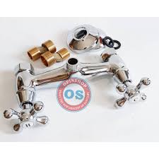 Rekomendasi petama kran shower terbaik dan kran shower yang bagus adalah merk toto. Kran Air Kran Shower Panas Dingin Putaran 2 Baling Stenlis Steel Padat Shopee Indonesia