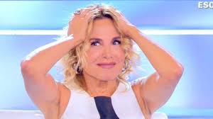 Da settimane si rincorrono i gossip sulla conduttrice tv e sul giovane assicuratore… che avrebbe conquistato il cuore di carmelita. Chi E Il Fidanzato Di Barbara D Urso Eta Nome E Cognome E Lavoro Chiechiera It