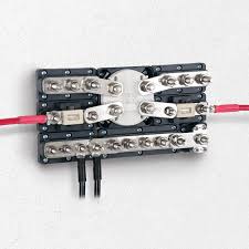 With the switch (or ignition switch) turned off, the dvsr cannot activate. Pro Installer 400a Ez Mount Battery Selector Switch 1 2 Both Off