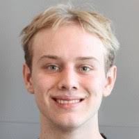 Callie Decker's Instagram, Twitter & Facebook