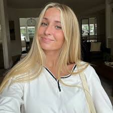 Avery Joy (@avery.adamson) • Instagram photos and videos