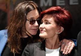 Recibe la poeta canadiense Anne Carson premio de Poesía en Saltillo