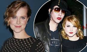 Evan rachel wood (born september 7, 1987), is an american film, television and theater actress, and singer. Evan Rachel Wood On Her Controversial Romance With Marilyn Manson And Why Critics Should Leave Justin Bieber Alone Daily Mail Online