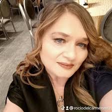 Hola! 👋 Soy Maquilladora y amo tejer en crochet. Saludos desde México