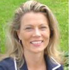 Lisa Pak (@lisapakdesign)