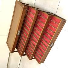 Maybe you would like to learn more about one of these? Sold Price Small Wooden Display Cabinet June 4 0120 3 00 Pm Uyt