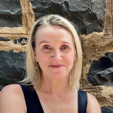 Amanda Webb (@AmandaWebbAUS)