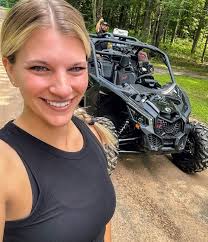 Beauties & Their Beasts 💨😍🏁 which slide is your fav? Credit: 1.  @meganhaileyy 2. @meganhaileyy 3. @_xellieraex_ @raymravyn1 4.  @_xellieraex_ @raymravyn1 5. @justemilyjo 6. @therachelgriffin