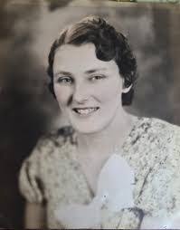 Bailey Helms's Instagram, Twitter & Facebook