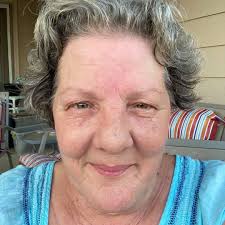 Outdoor birthday party ideas with water features