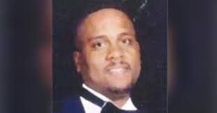 Pearl Vickers's Instagram, Twitter & Facebook