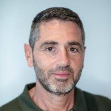 Rich Ware's Instagram, Twitter & Facebook