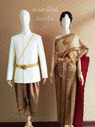 ช ดไทยจ กรพรรด เจ าบ าว สวมเส อแขนยาว คอจ น น งผ าโจงกระเบน คาดเข มข ดทอง ป นเหน ง และคาด traditional outfits thai traditional dress traditional attire
