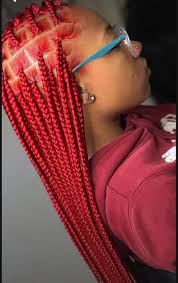 Who can do braids in Powell River?