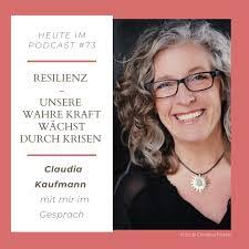 Doris Lind's Instagram, Twitter & Facebook