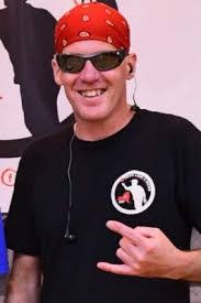 Dean Knapp's Instagram, Twitter & Facebook