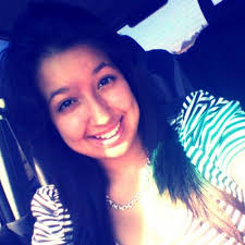 Dania Fajardo's Instagram, Twitter & Facebook