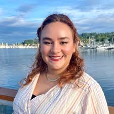 Calling all pop culture experts: E! News is hiring a freelance weekend  writer for eonline.com, covering breaking celebrity news. Responsibilities  include writing 4-5 digital news stories per day…