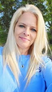 Gina Mcculloch's Instagram, Twitter & Facebook