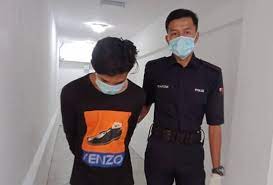 Lelaki berkenaan kini ditahan reman mengikut seksyen 117 kpj bagi membantu siasatan mengikut seksyen 376 kanun keseksaan, katanya. Carian Mengenai Topik Seksyen 376 Kanun Keseksaan Astro Awani