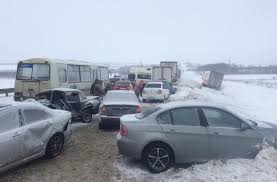 Rostov Na Donu Massovaya Avariya Na Trasse M 4 V Rostovskoj Oblasti Povrezhdeny Okolo 30 Mashin Bezformata