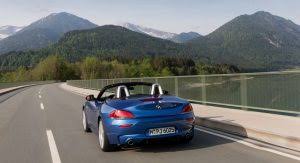 Estoril blue metallic 2015 4 series 428i convertible. Bmw Z4 Gets Estoril Blue Metallic For The First Time 64 Pics Carscoops