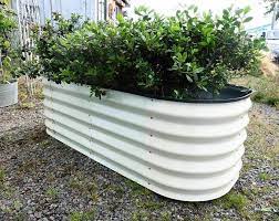Pallet Herb Garden In 2021 Garden Planters Diy Metal Garden Beds Outdoor Garden Planters