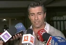 Fernando solabarrieta confirma que se va de mega. Fernando Solabarrieta Y Sus Padres Sufrieron Violento Portonazo En Providencia