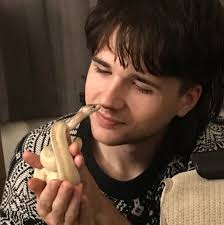 My problem is: I think every meal is supposed to be spicy 🌶