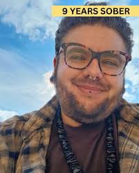 Big shoutout to Jessee! 9 years sober—so much strength and determination  every single day. Keep it up! #soberliving #soberjourney #SoberLife  #StrongEveryday #ProudOfYou #OneDayAtATime