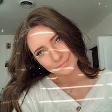 Allison Echols (@_allisonechols)